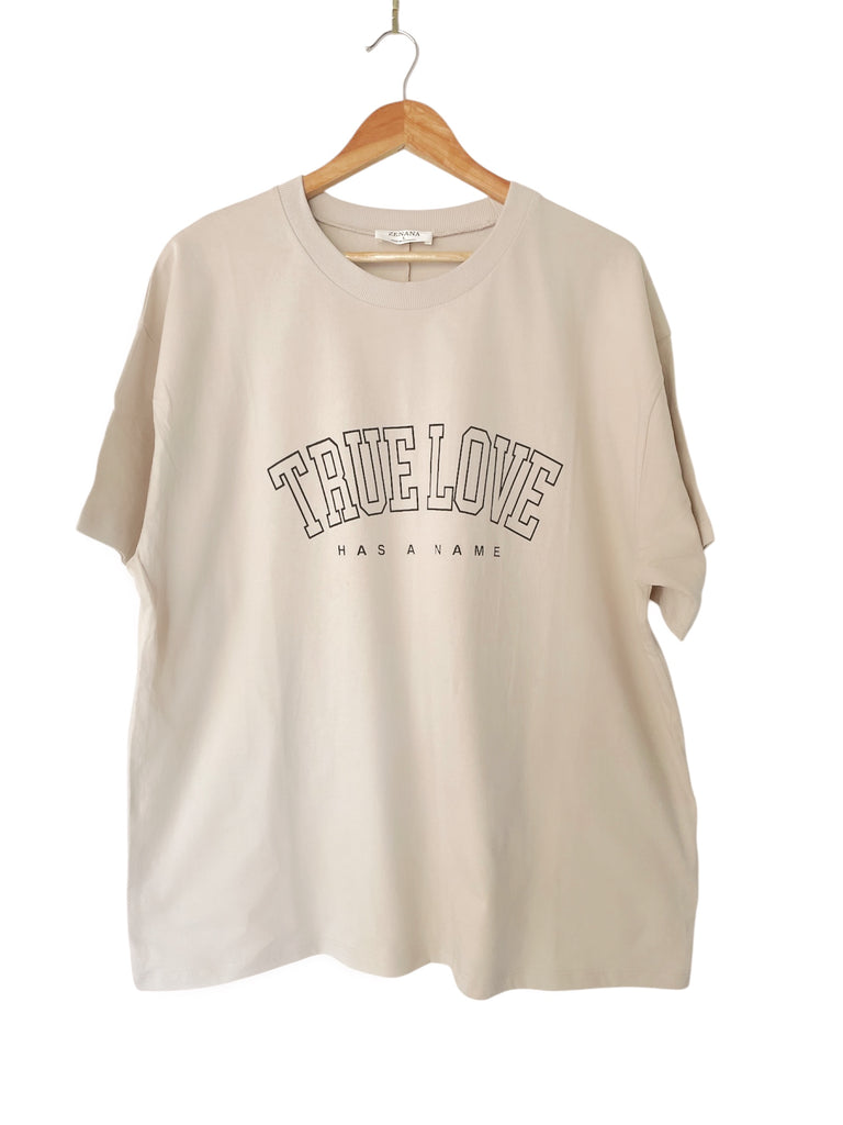 TRUE LOVE HAS A NAME LOOSE SANDS FIT COTTON SLEEVE TOP