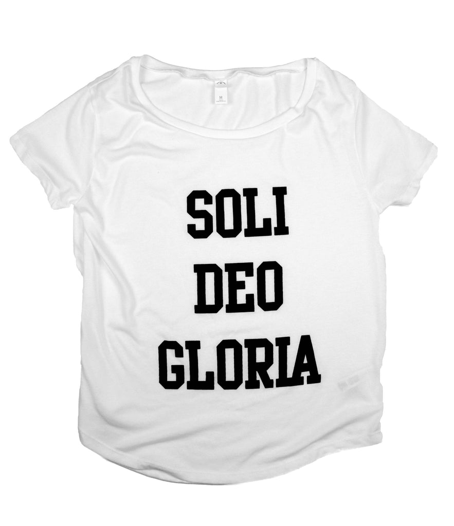 SOLI DEO GLORIA WHITE WOMEN'S SCOOP NECK T-SHIRT