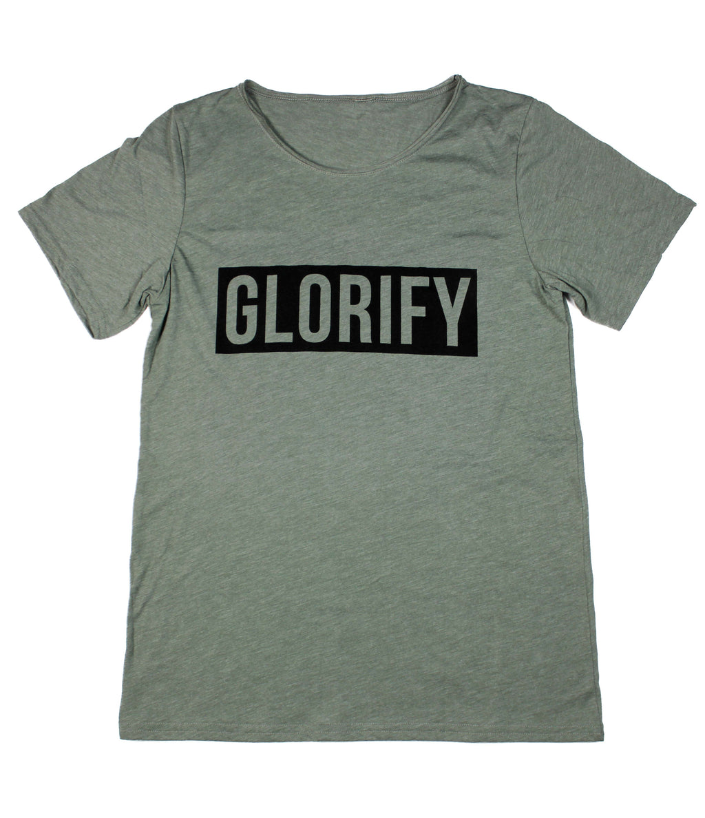 GLORIFY MILITARY GREEN RAW NECK T-SHIRT