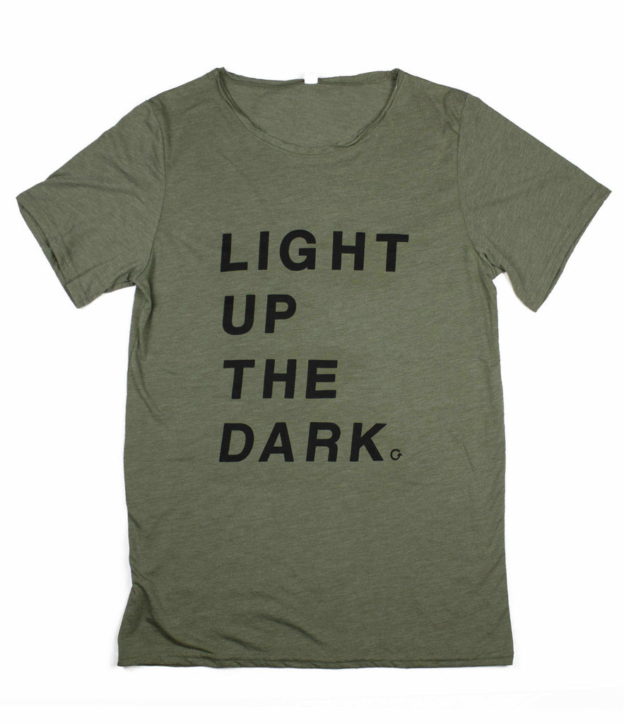 LIGHT UP THE DARK OLIVE RAW NECK T-SHIRT