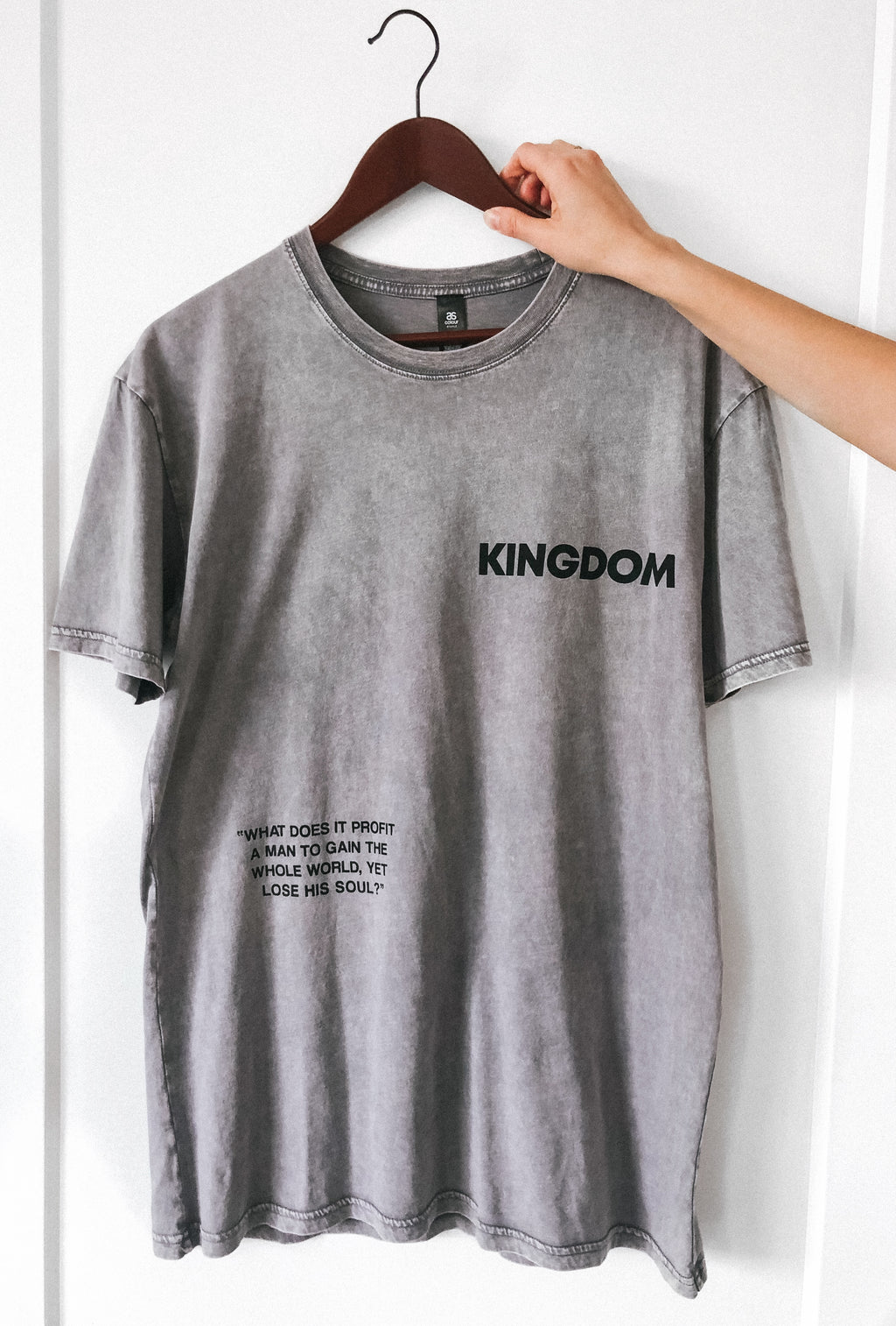 KINGDOM WHAT DOES IT PROFIT GREY MINERAL WASH SLEEVE T-SHIRT