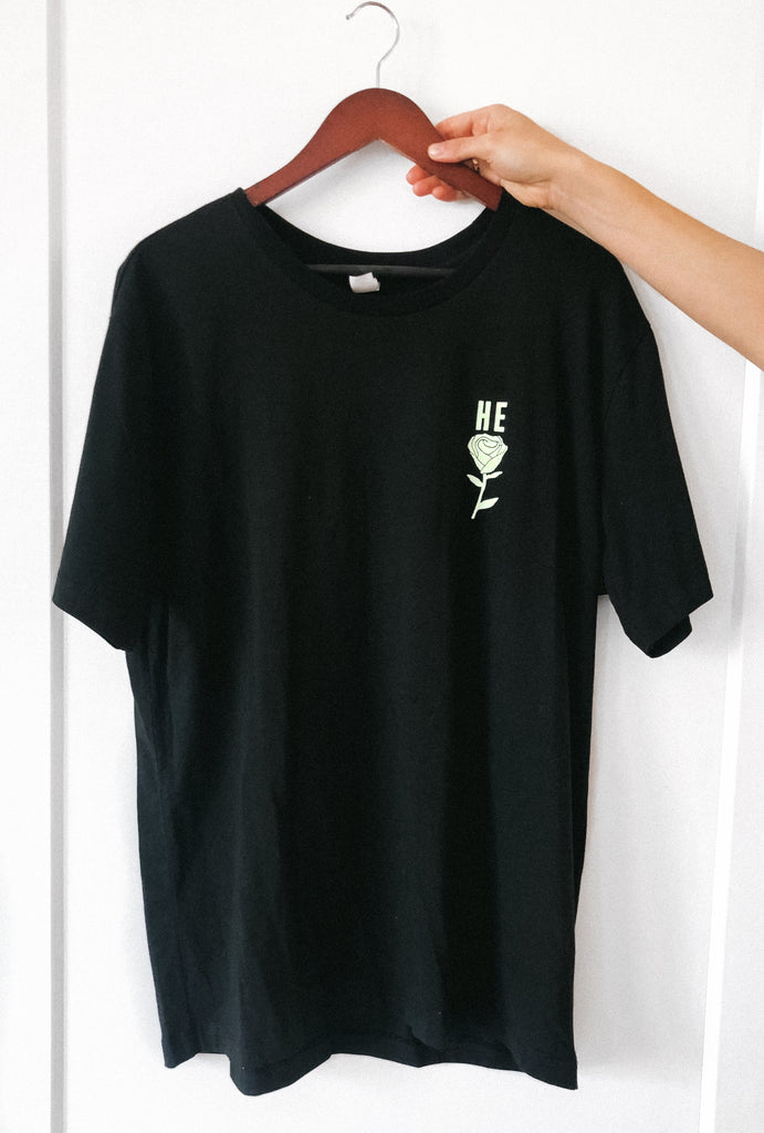 HE ROSE NEON BLACK SLEEVE T-SHIRT