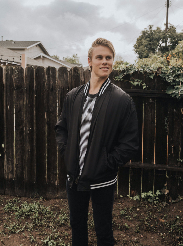 NO TURNING BACK LIGHTWEIGHT STRIPE BOMBER JACKET