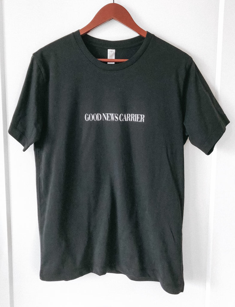 GOOD NEWS CARRIER BLACK SLEEVE T-SHIRT