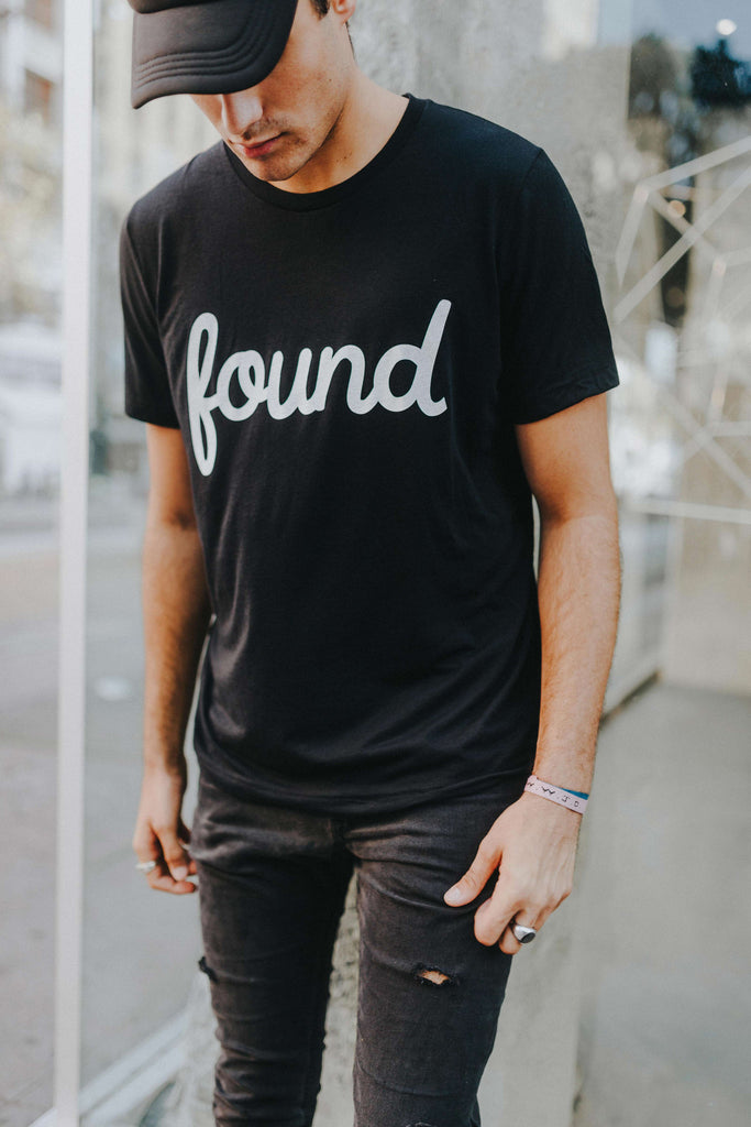 FOUND BLACK T-SHIRT