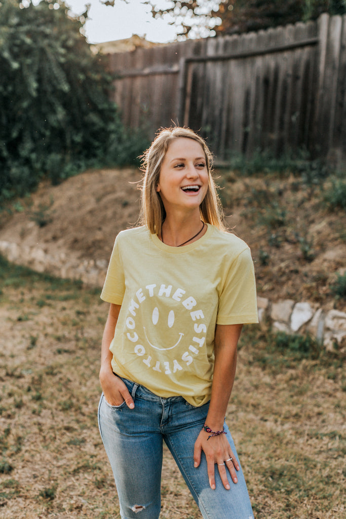 THE BEST IS YET TO COME YELLOW/WHITE SLEEVE T-SHIRT