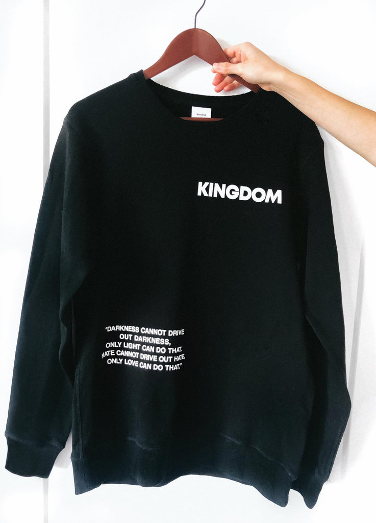 KINGDOM BLACK PULLOVER