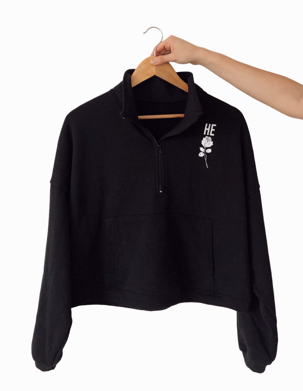 HE ROSE BLACK WOMEN'S ZIP PULLOVER