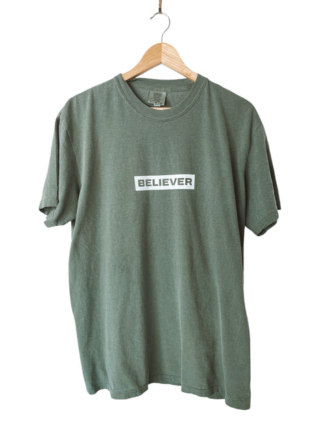 BELIEVER VINTAGE PINE SLEEVE T-SHIRT