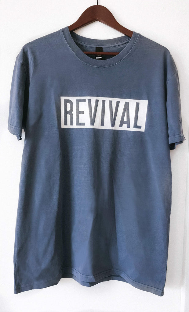 REVIVAL SOLID NAVY SLEEVE T-SHIRT