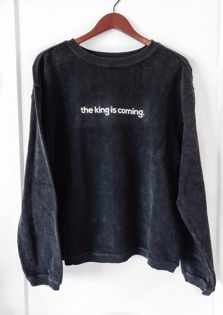 THE KING IS COMING FADED BLACK CORDUROY PULLOVER