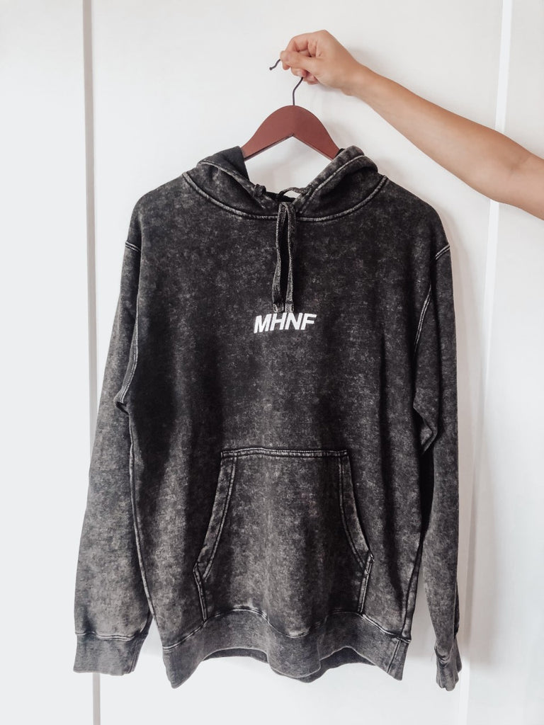 MHNF MINERAL WASH HOODED PULLOVER